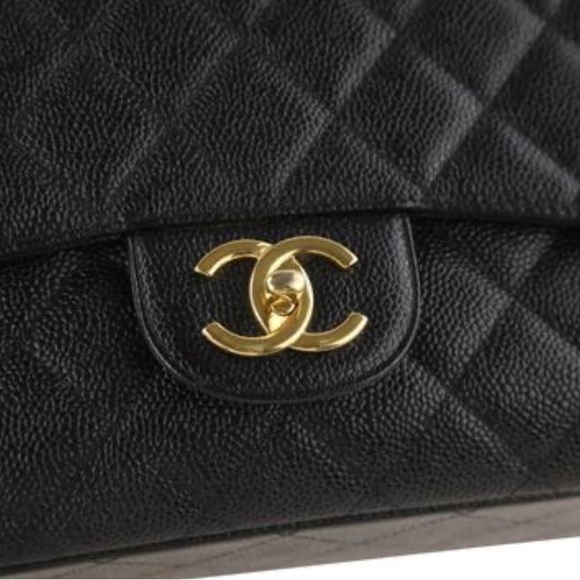 Double Flap Classic Maxi Black Leather Shoulder Bag - Picture 7 of 11